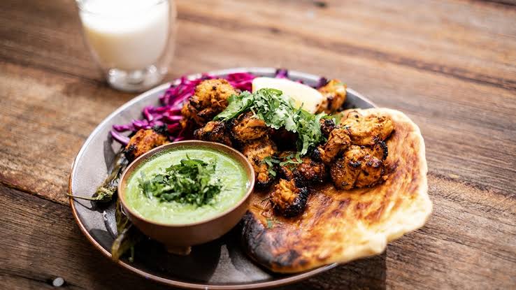 Tandoori chicken and naan Famous Food of Punjab